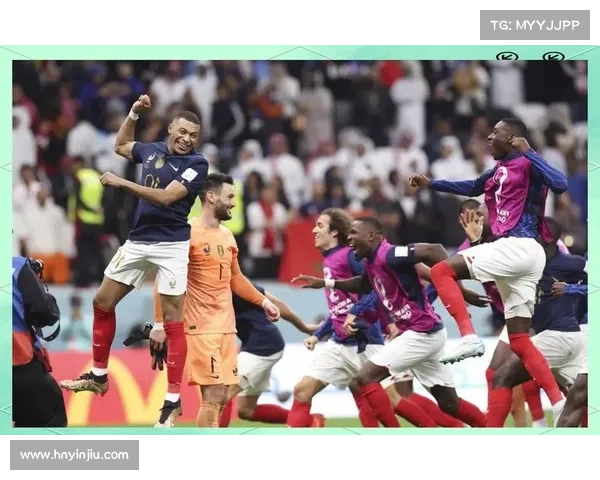 法国队与英格兰的对决时间是何时？