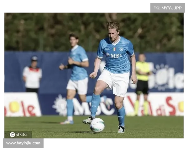 如何通过前球员经验帮助那不勒斯提升球队整体表现